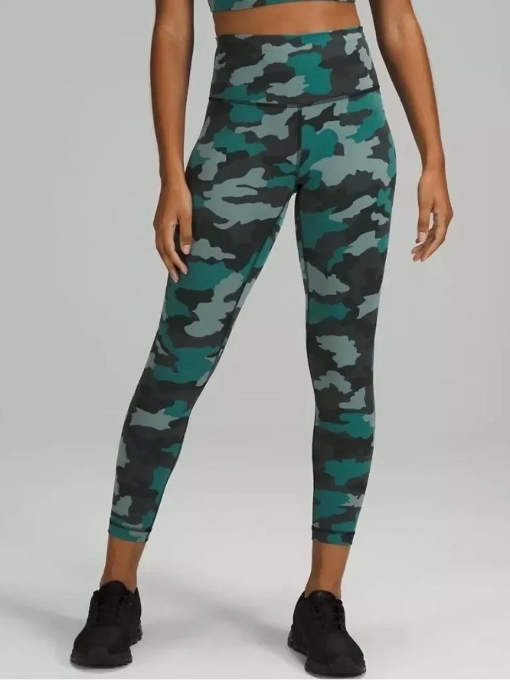 Lululemon Wunder Under Crop Leggings (camo print) Size 10